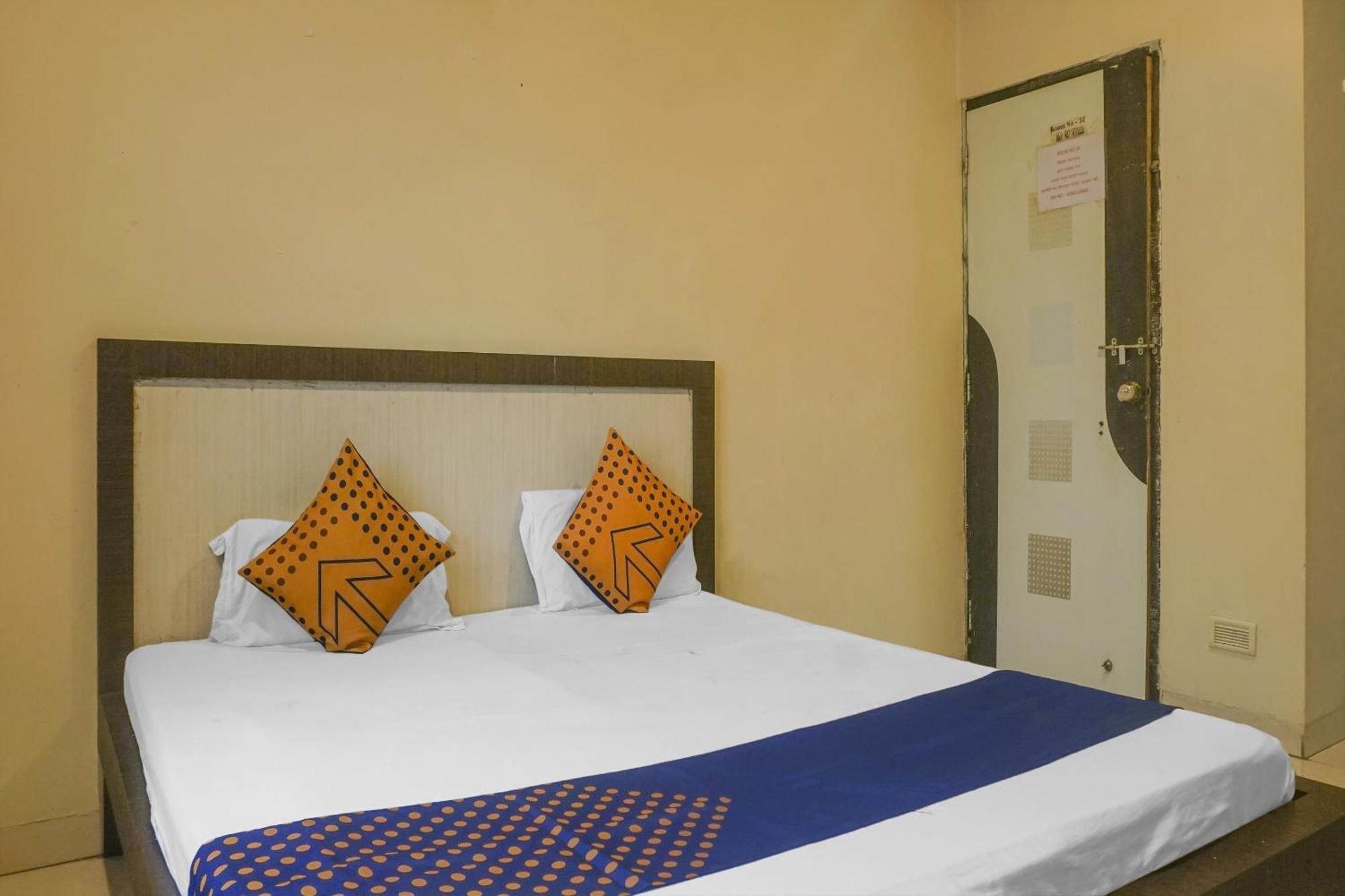 Hotel O Peacock Lodging Kharakvasla المظهر الخارجي الصورة