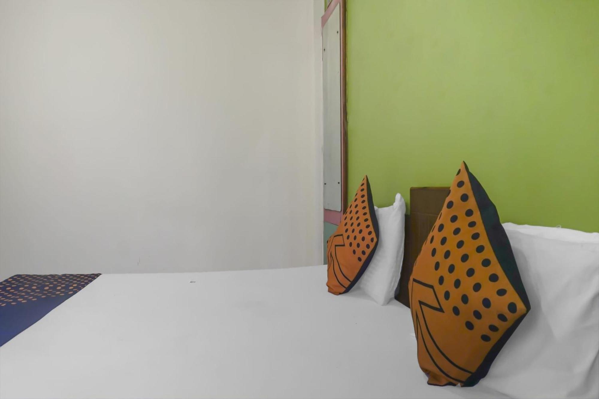 Hotel O Peacock Lodging Kharakvasla المظهر الخارجي الصورة